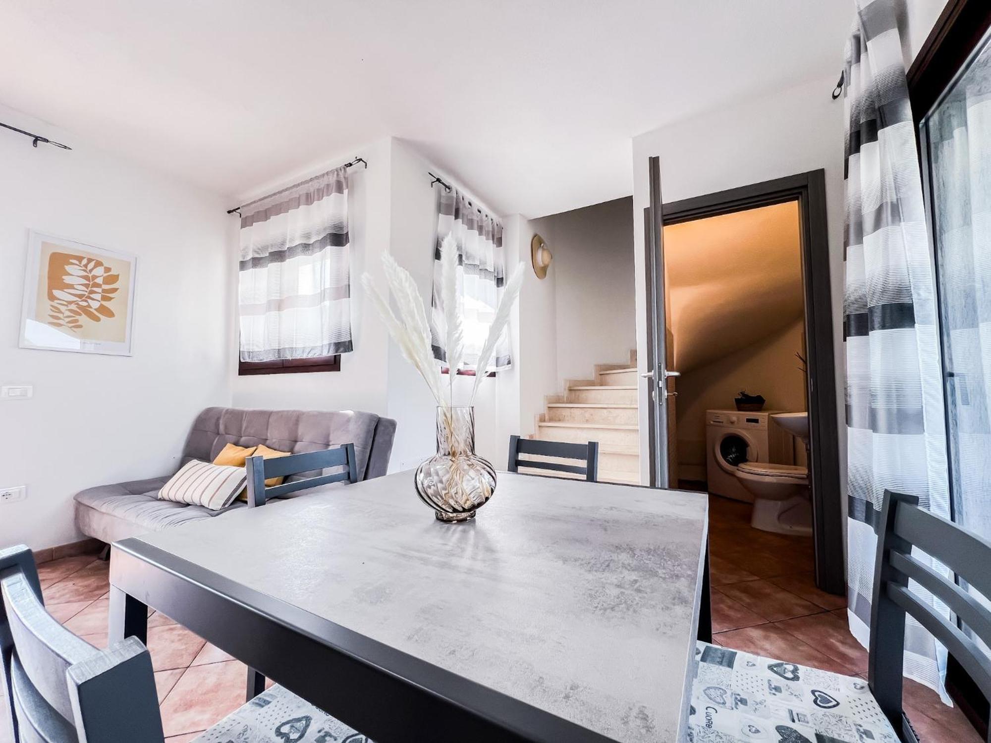 Casa Degli Ulivi 1 Apartment Olbia